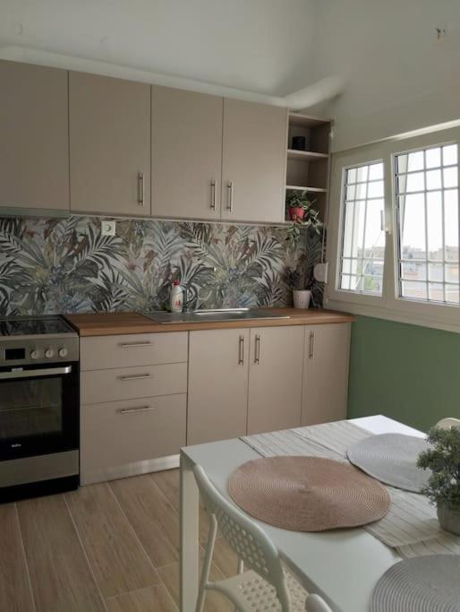 Vicky'S Central Apartment Corinth Екстериор снимка